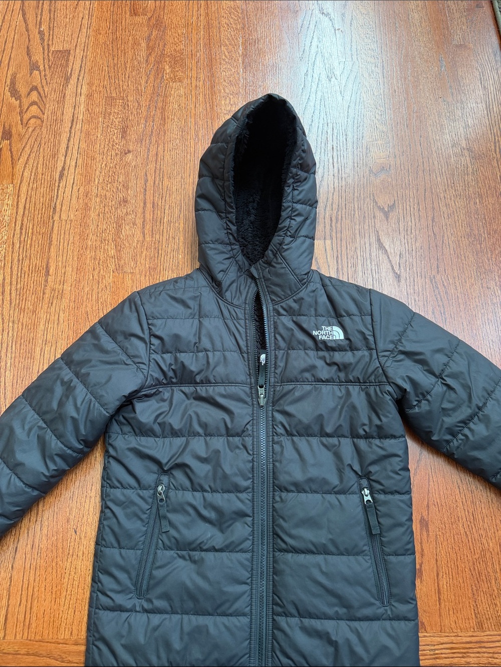 The North Face Kids Black Hooded Puffer Jacket
